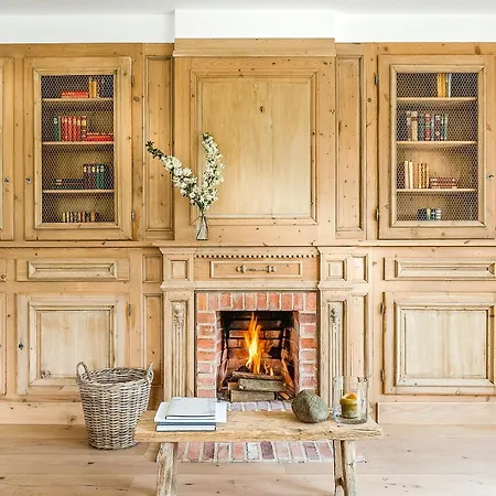 Historic In Secluded Nature Casa vacanze *