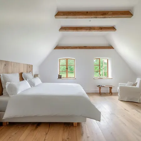 Historic In Secluded Nature Casa vacanze Altglobsow